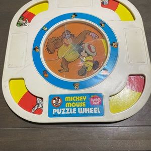 Mickey Mouse Puzzle Wheel